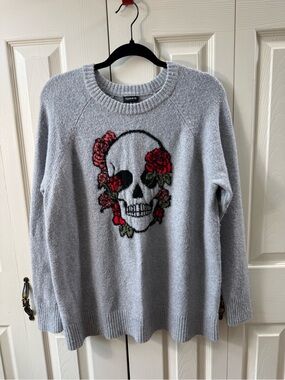 Torrid Skull Rose Sweater Gray Crewneck Goth Alternative Torrid Size 0